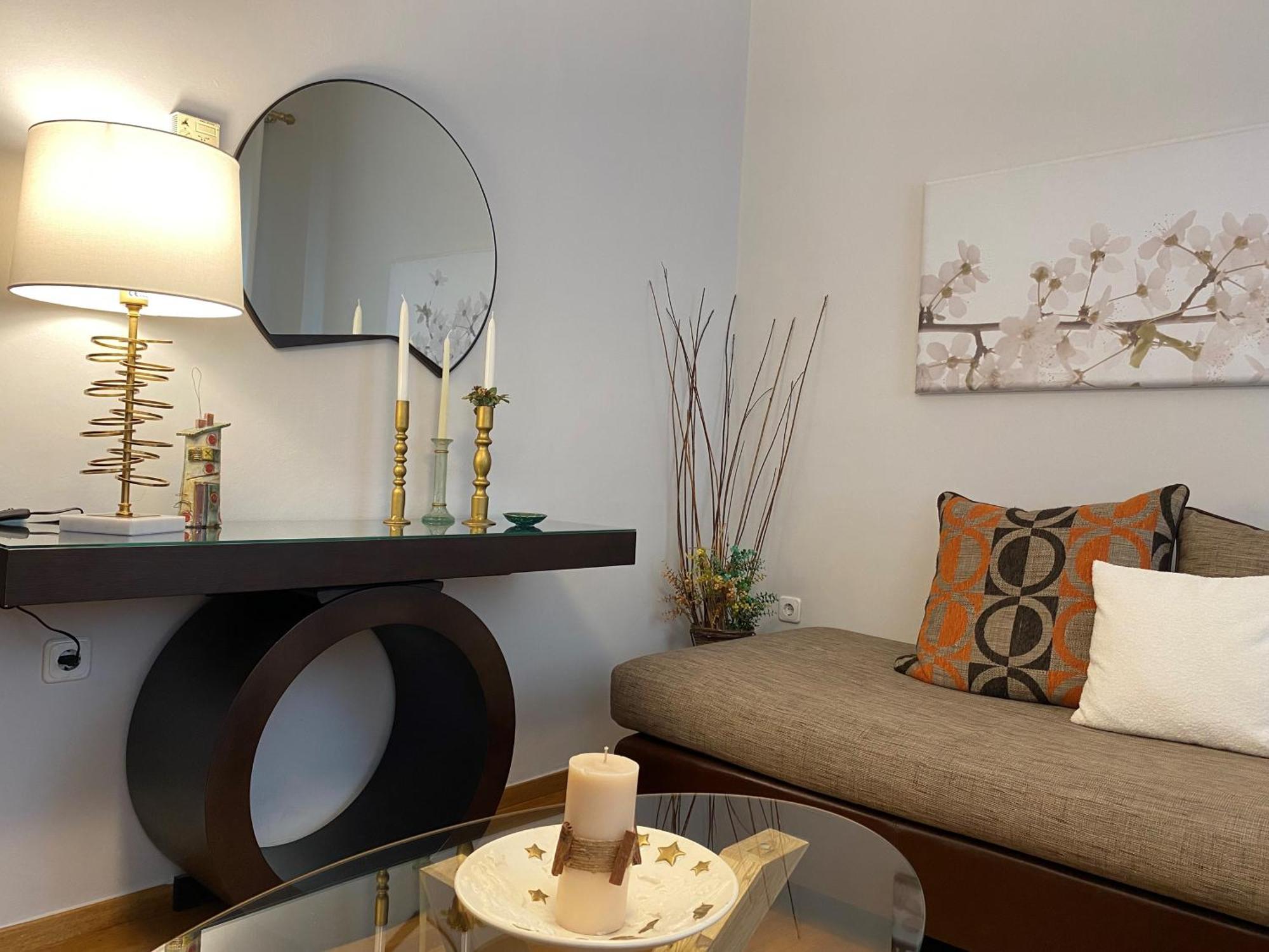 Isabell Apartment ตริกาลา ภายนอก รูปภาพ